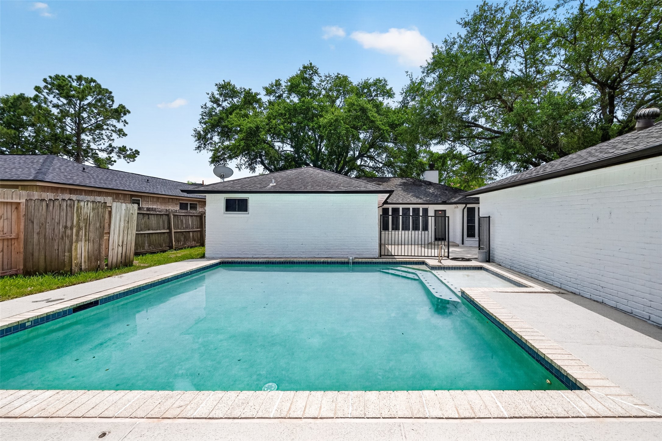 16303 Townes Road Property Photo 40