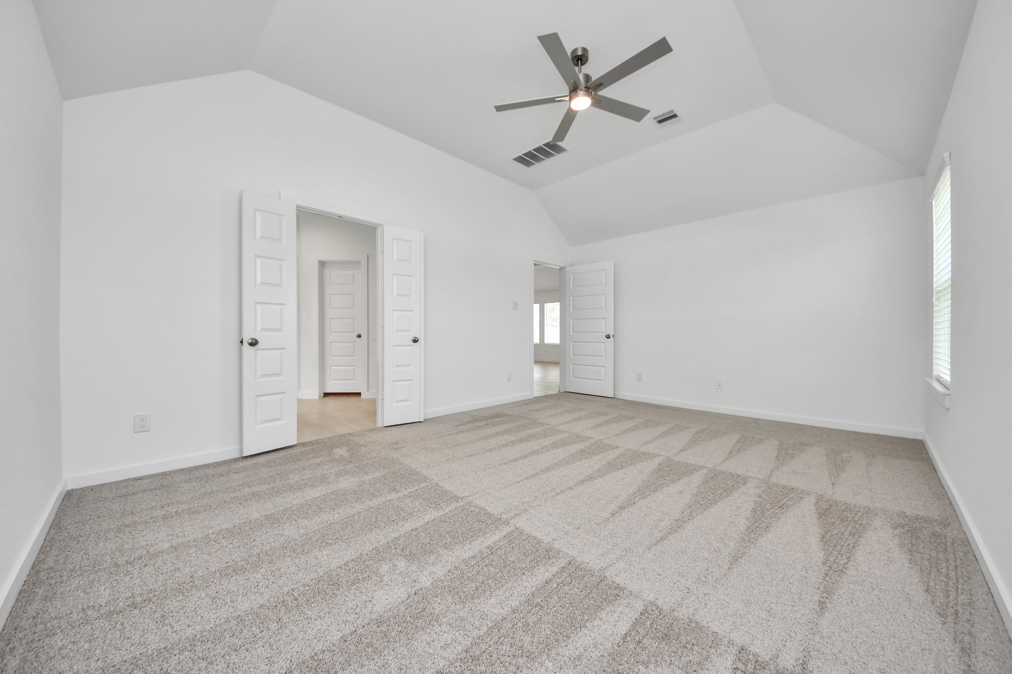 26371 Viva Drive Property Photo 24