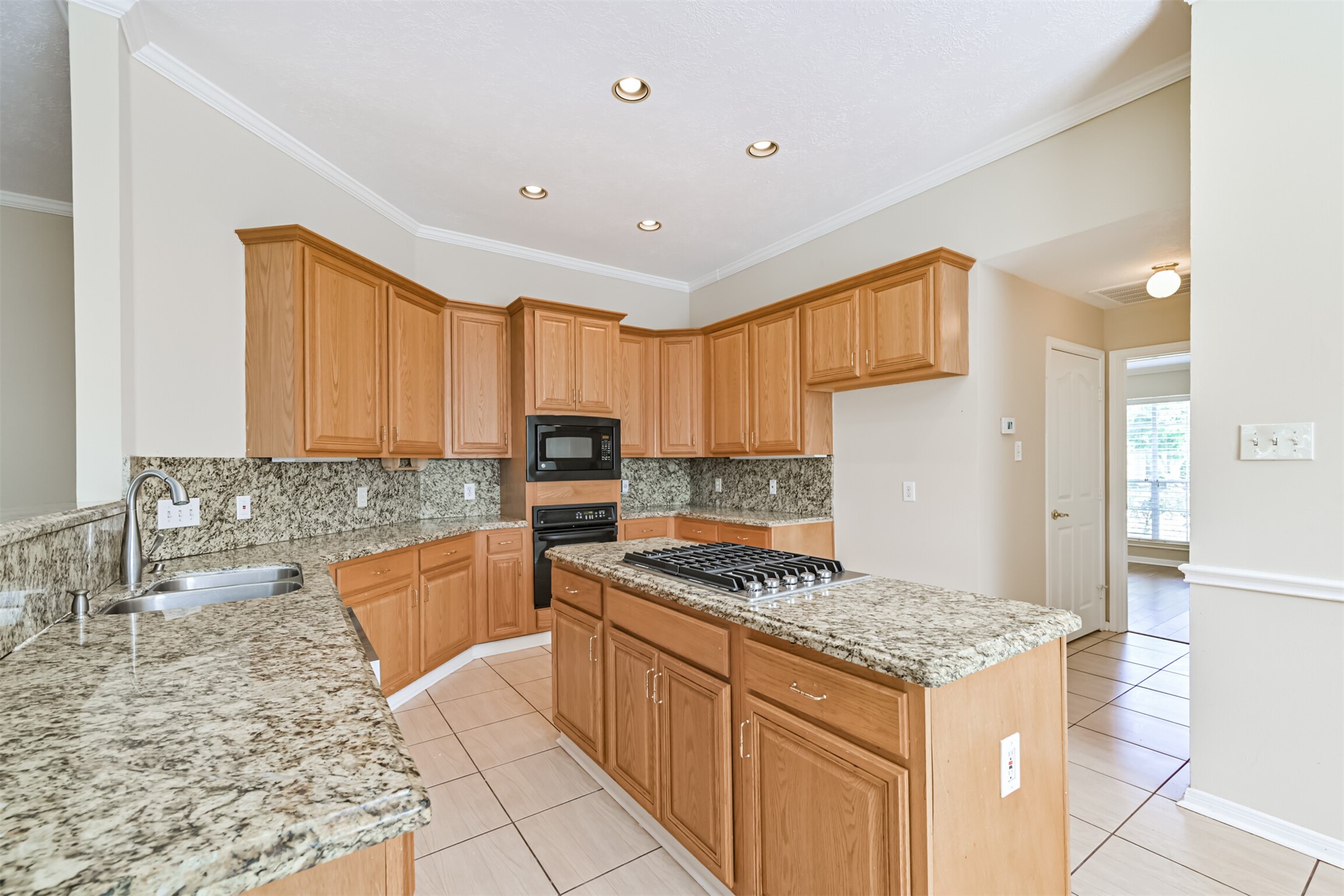 3519 Dry Creek Drive Property Photo 9