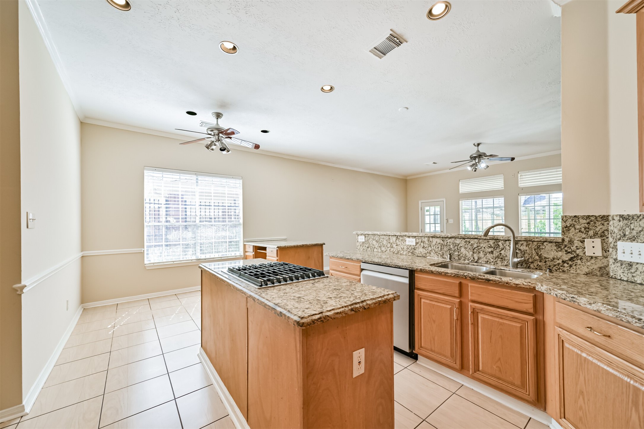 3519 Dry Creek Drive Property Photo 12