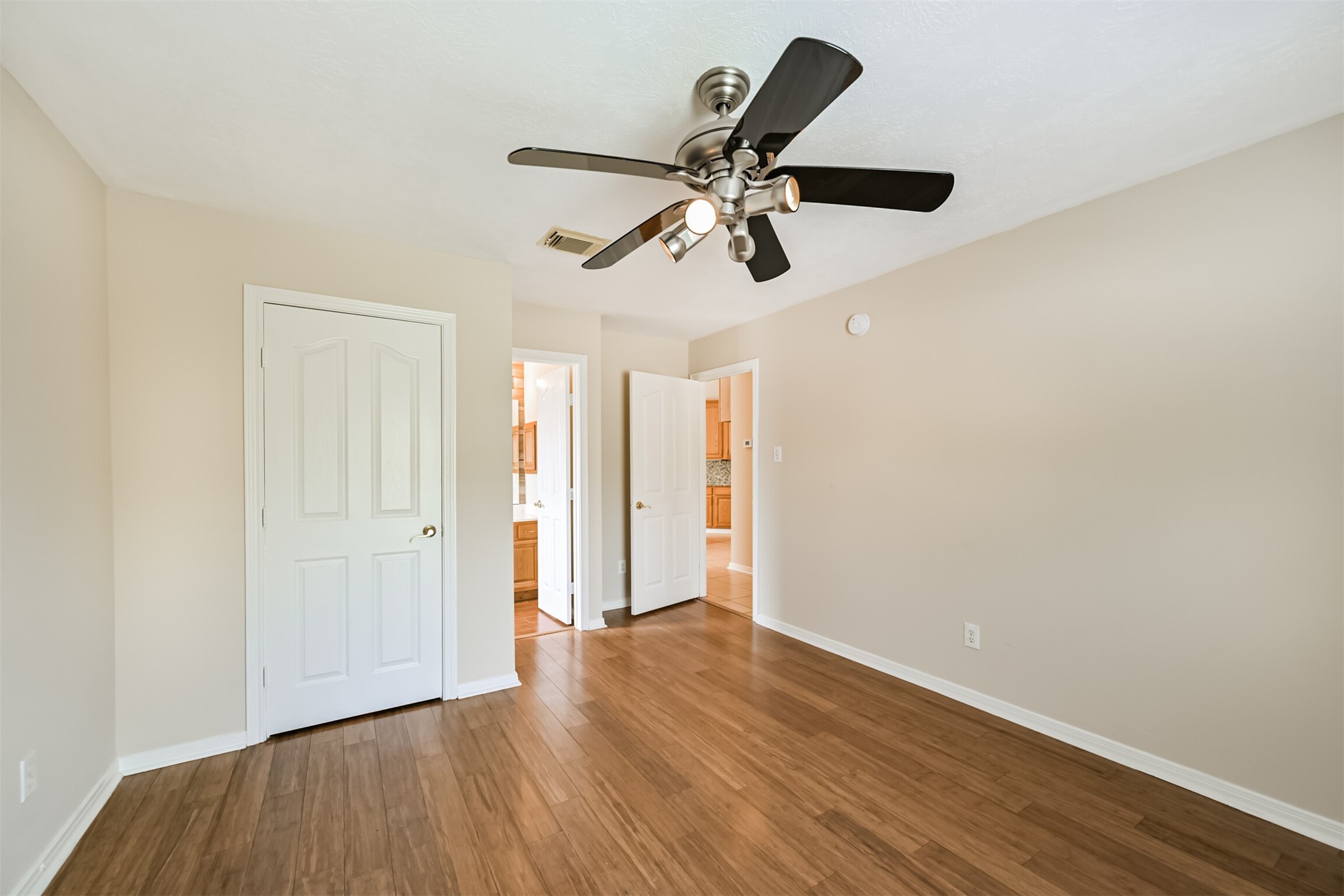3519 Dry Creek Drive Property Photo 17