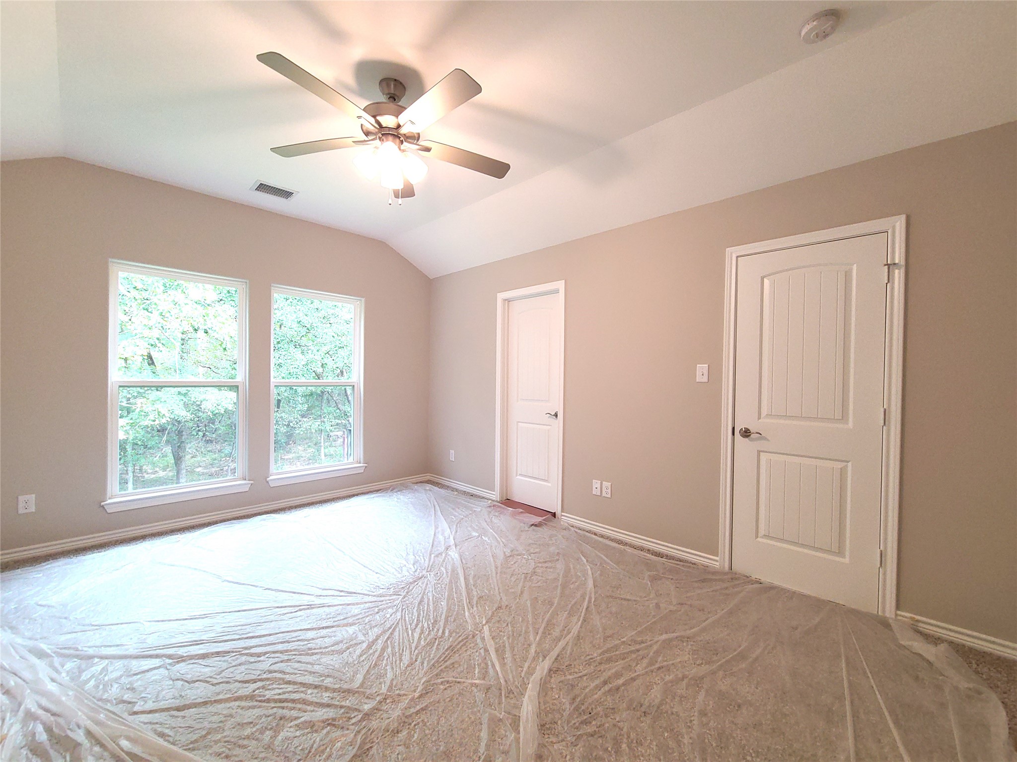 7 N Forest Drive Property Photo 6