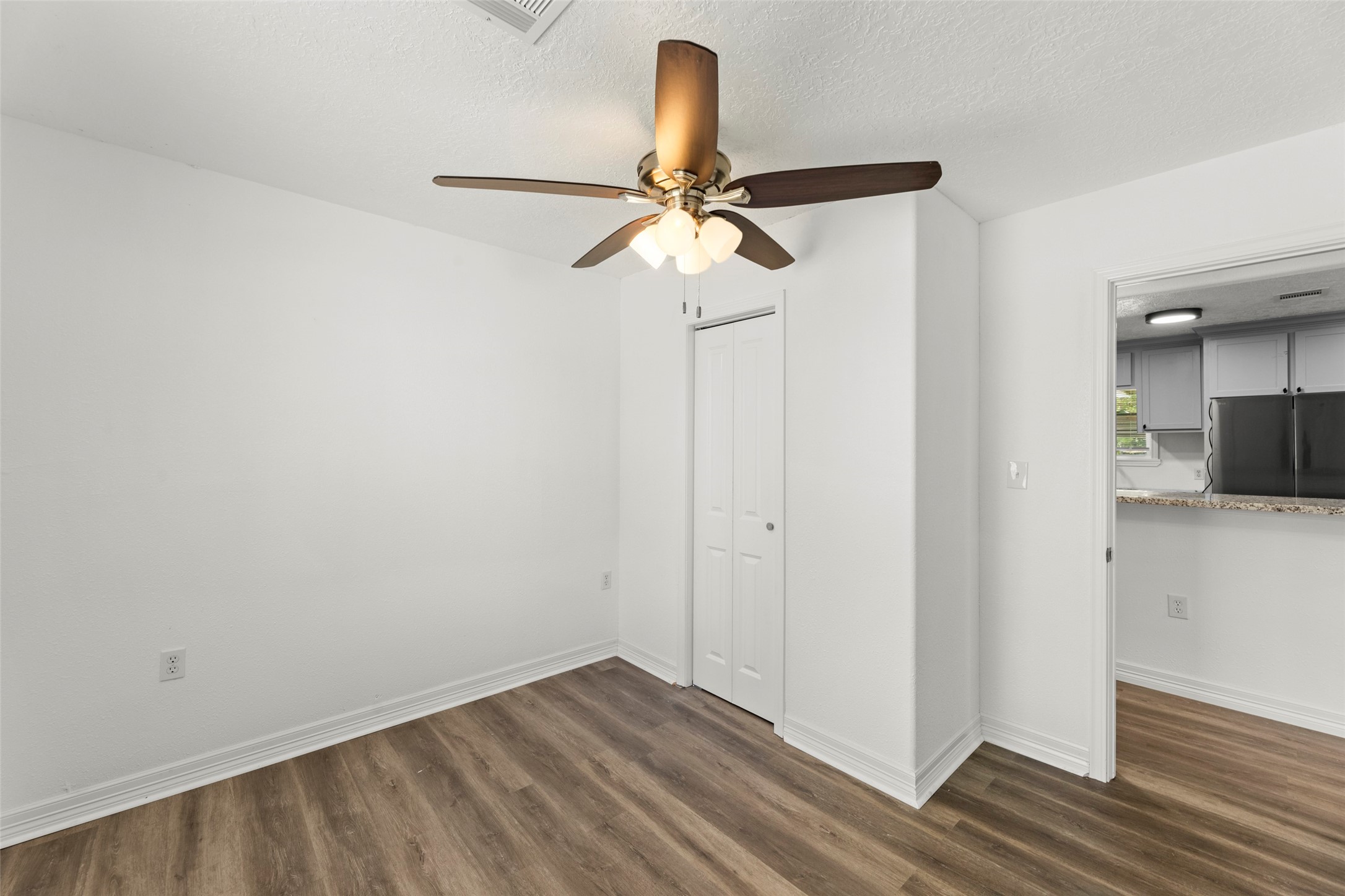 1906 County Road 3434 N Property Photo 30