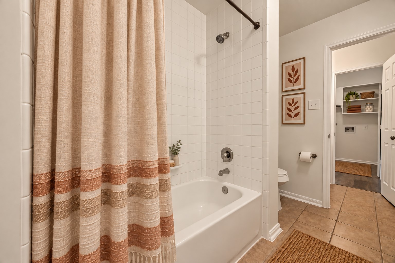 4714 Lake Rim Drive Property Photo 18
