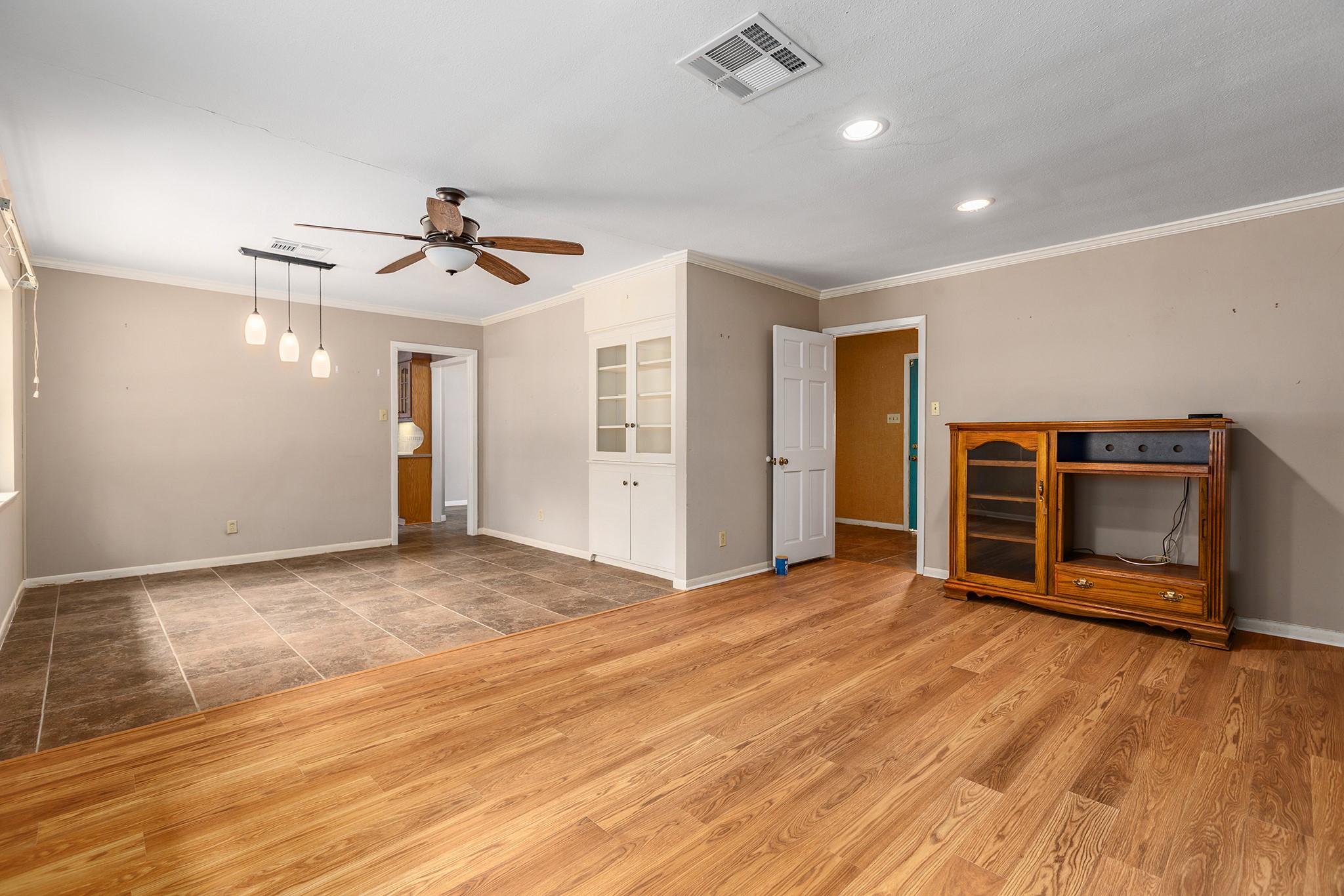 536 Wallisville Road Property Photo 7