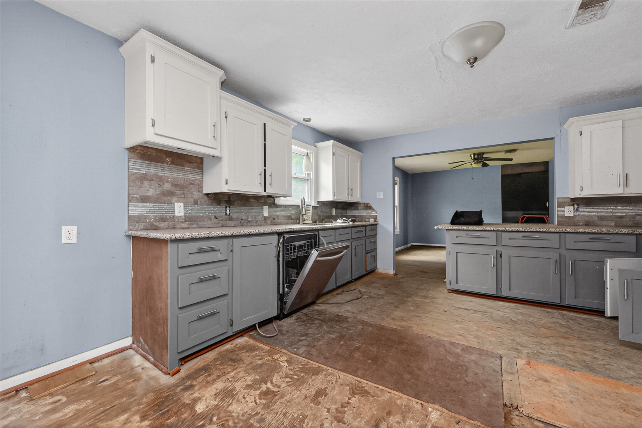 217 N Holly Avenue Property Photo 12
