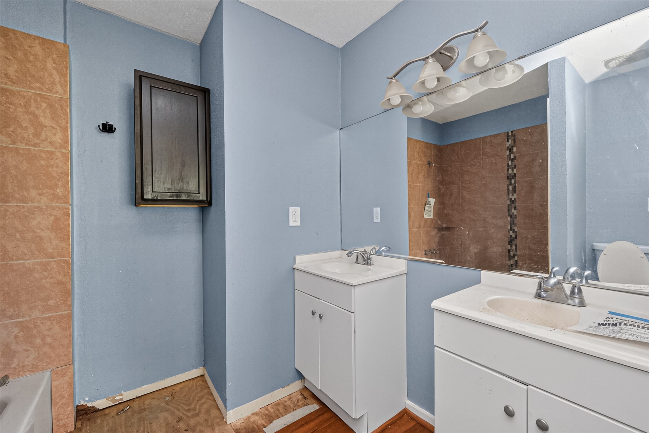 217 N Holly Avenue Property Photo 17