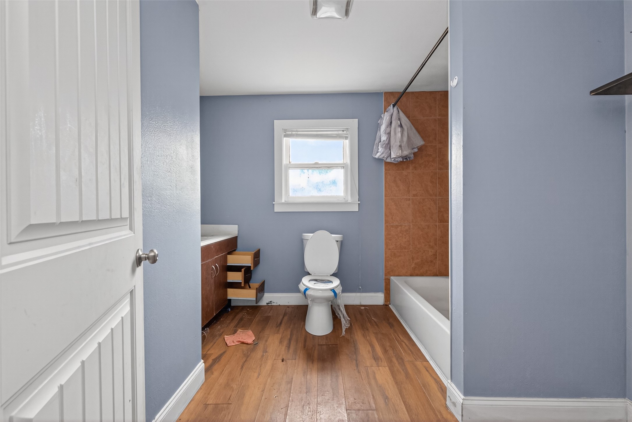 217 N Holly Avenue Property Photo 18