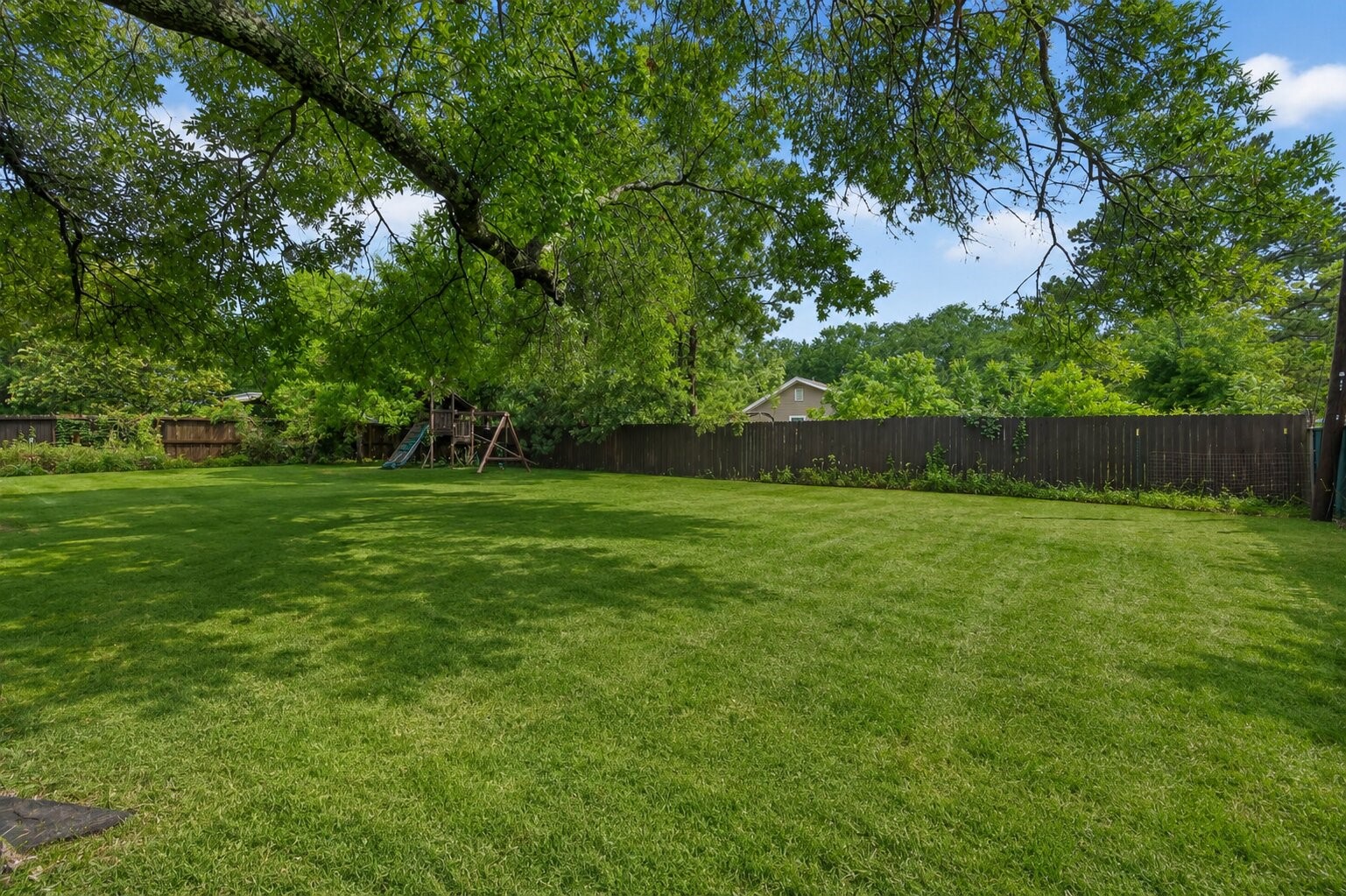 217 N Holly Avenue Property Photo 25