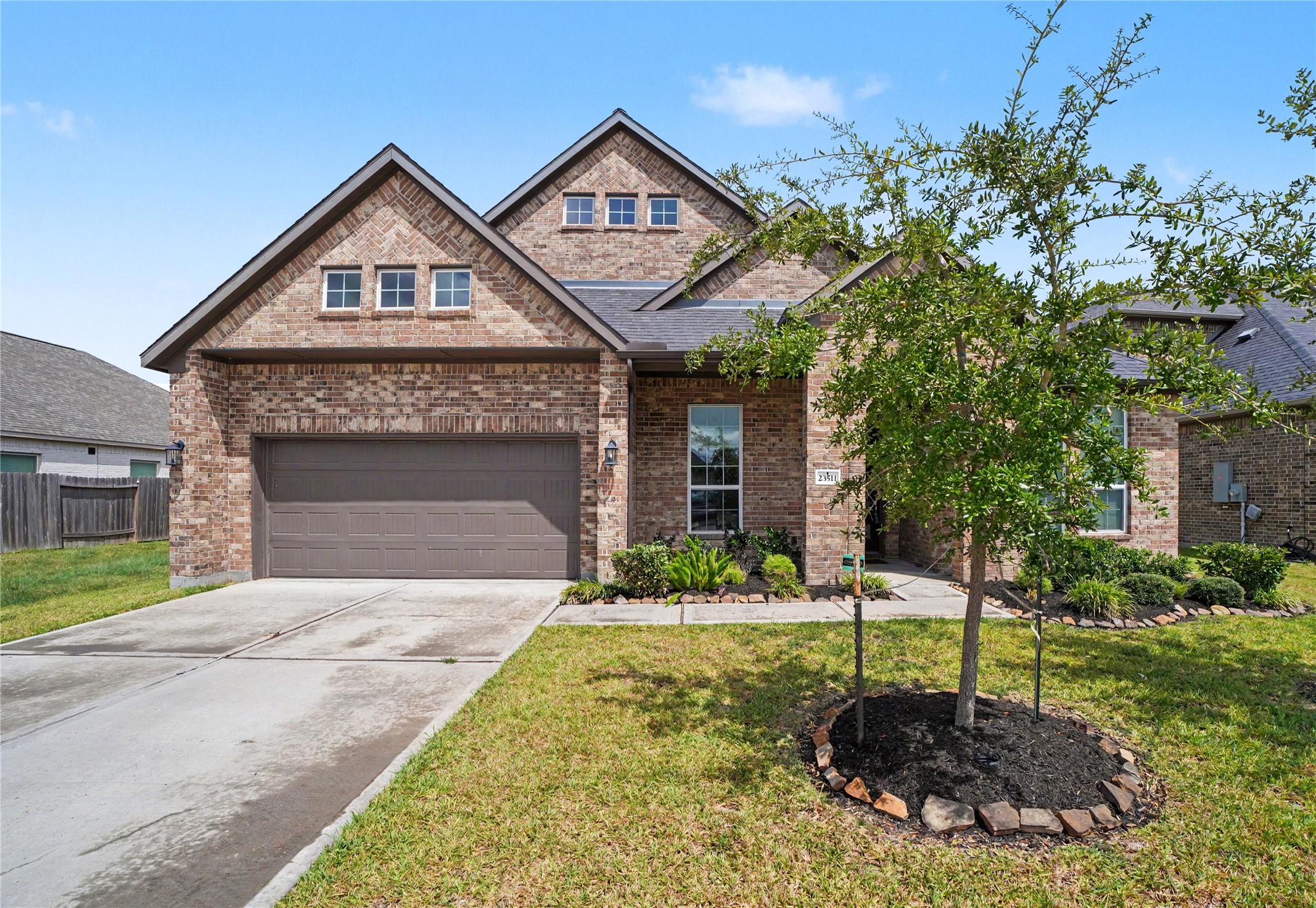 23511 Meritage Drive Property Photo 2