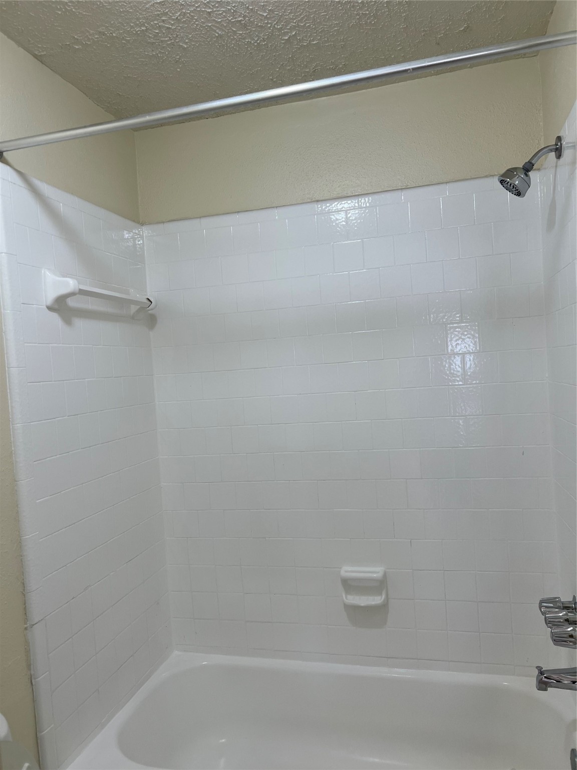 9711 Pine Pass Drive A Property Photo 8