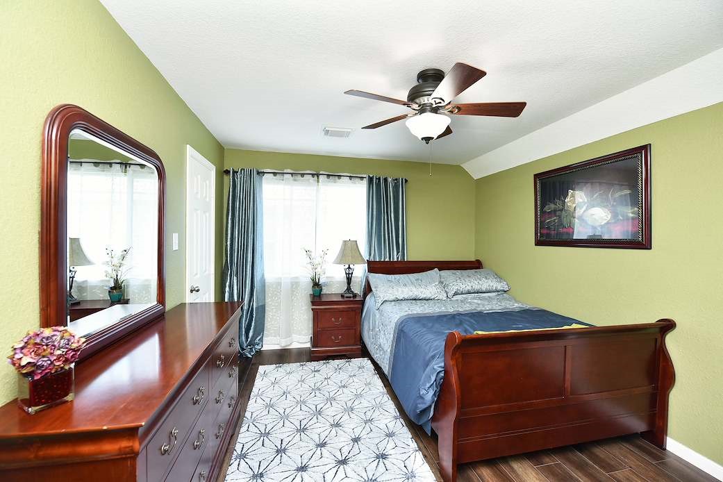 22121 Atwater Canyon Lane Property Photo 16