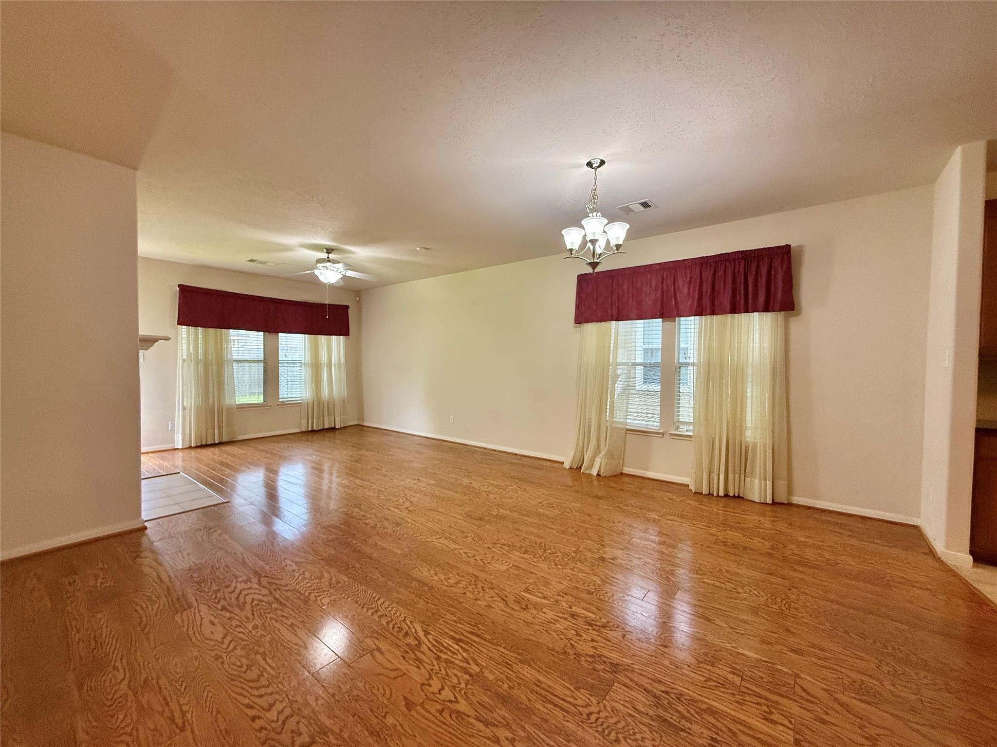 7323 Boerne Creek Drive Property Photo 3