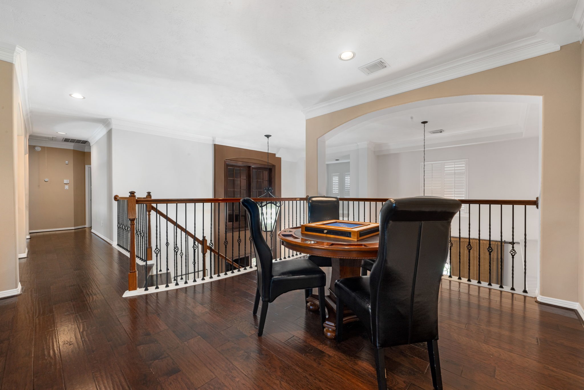 8123 Cranbrook Hollow Lane Property Photo 17