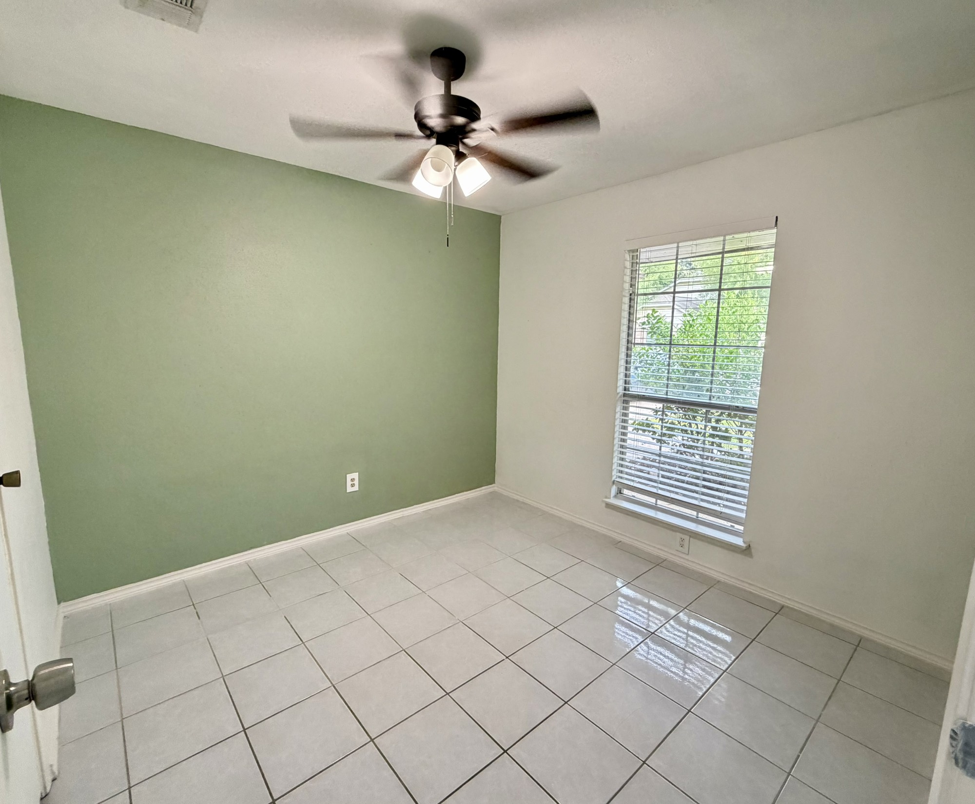 13715 Flagstone Drive Property Photo 13