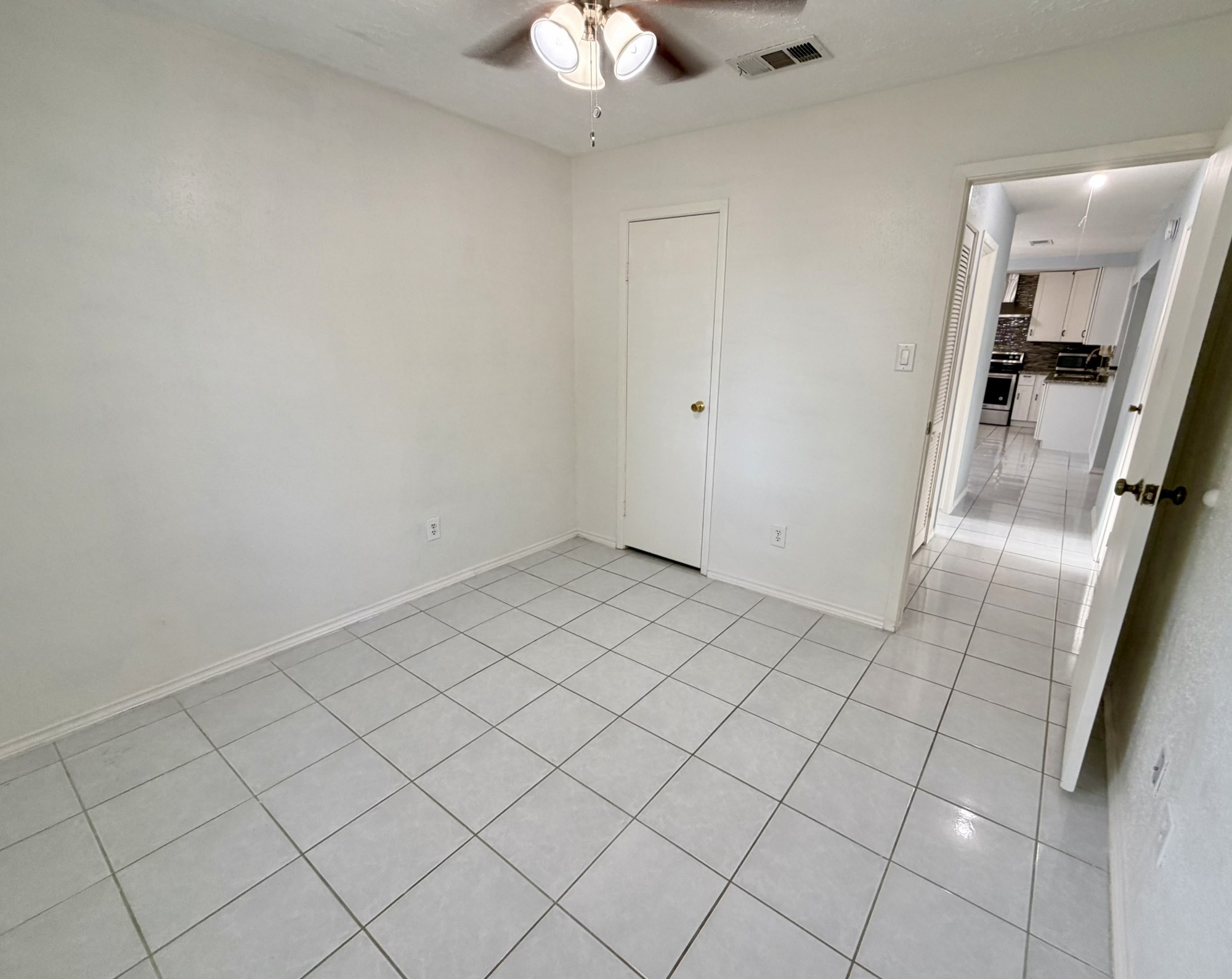 13715 Flagstone Drive Property Photo 16