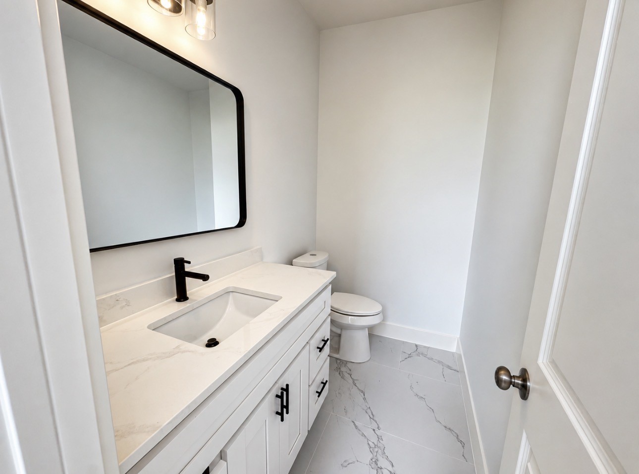 7940 Angus Street Property Photo 11