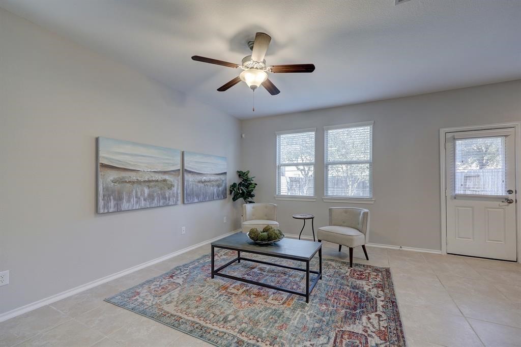 24511 Folkstone Circle Property Photo 6