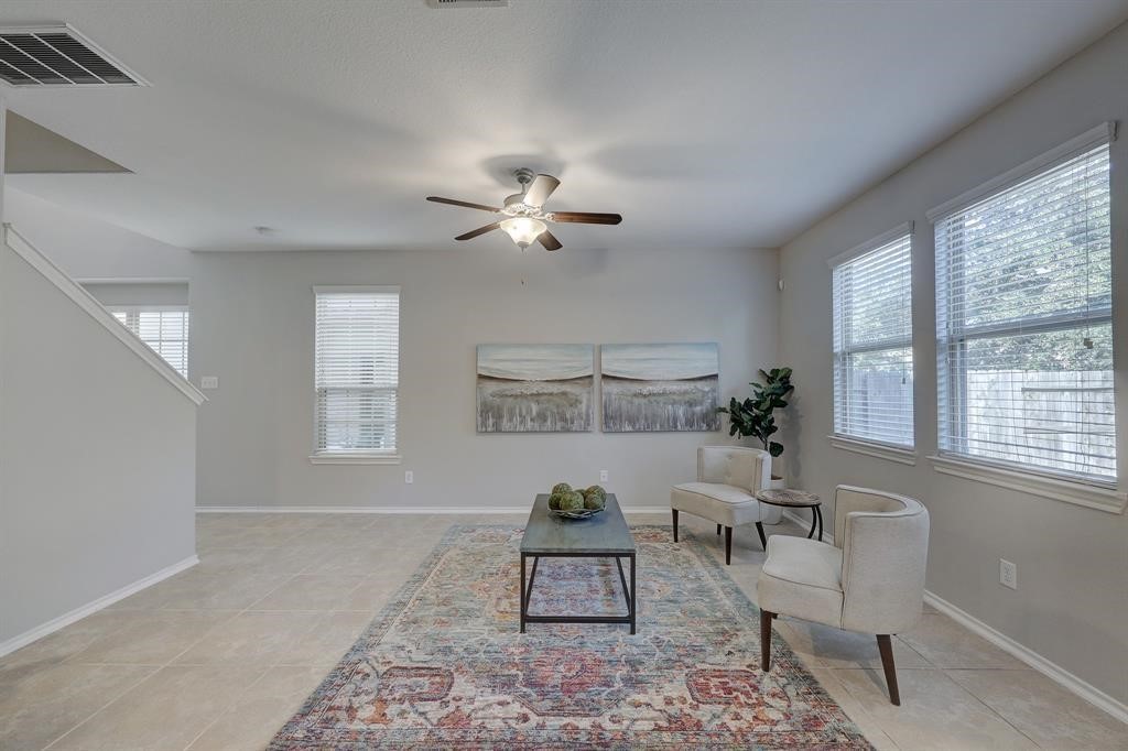 24511 Folkstone Circle Property Photo 8