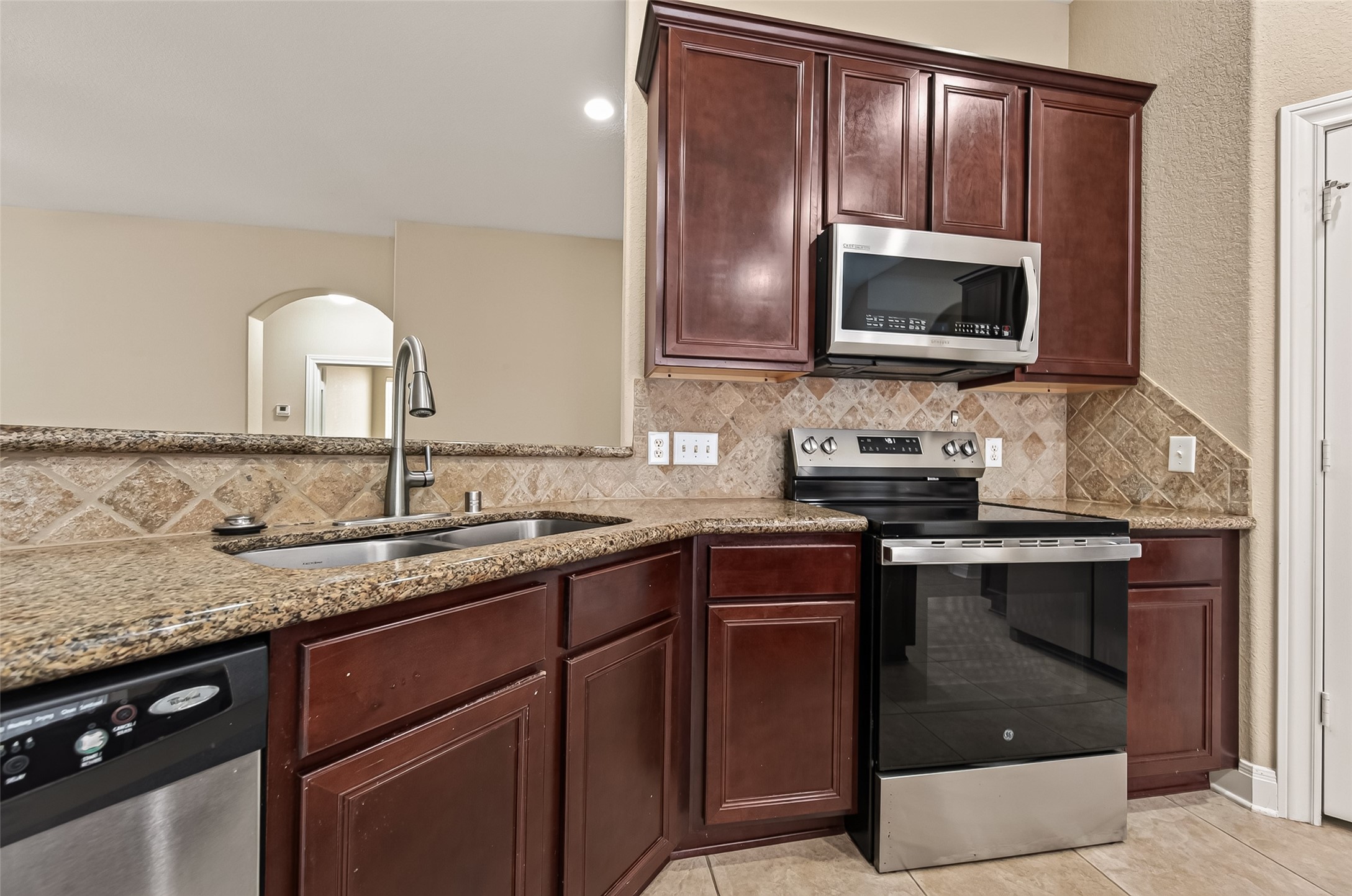 3319 Meline Fields Dr Property Photo 7