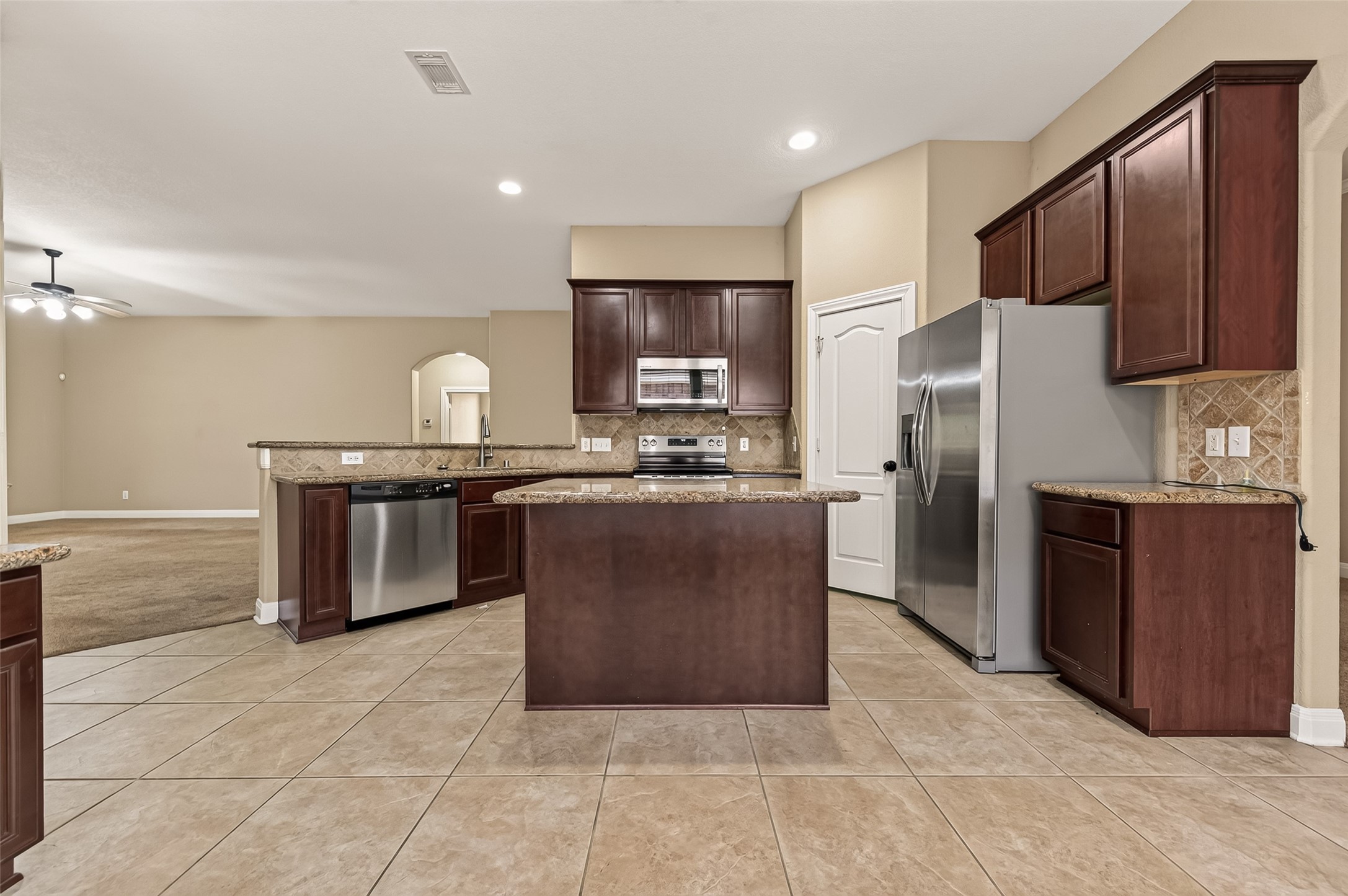 3319 Meline Fields Dr Property Photo 15