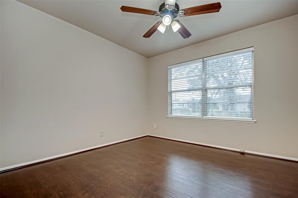 8518 Forum Drive Property Photo 5