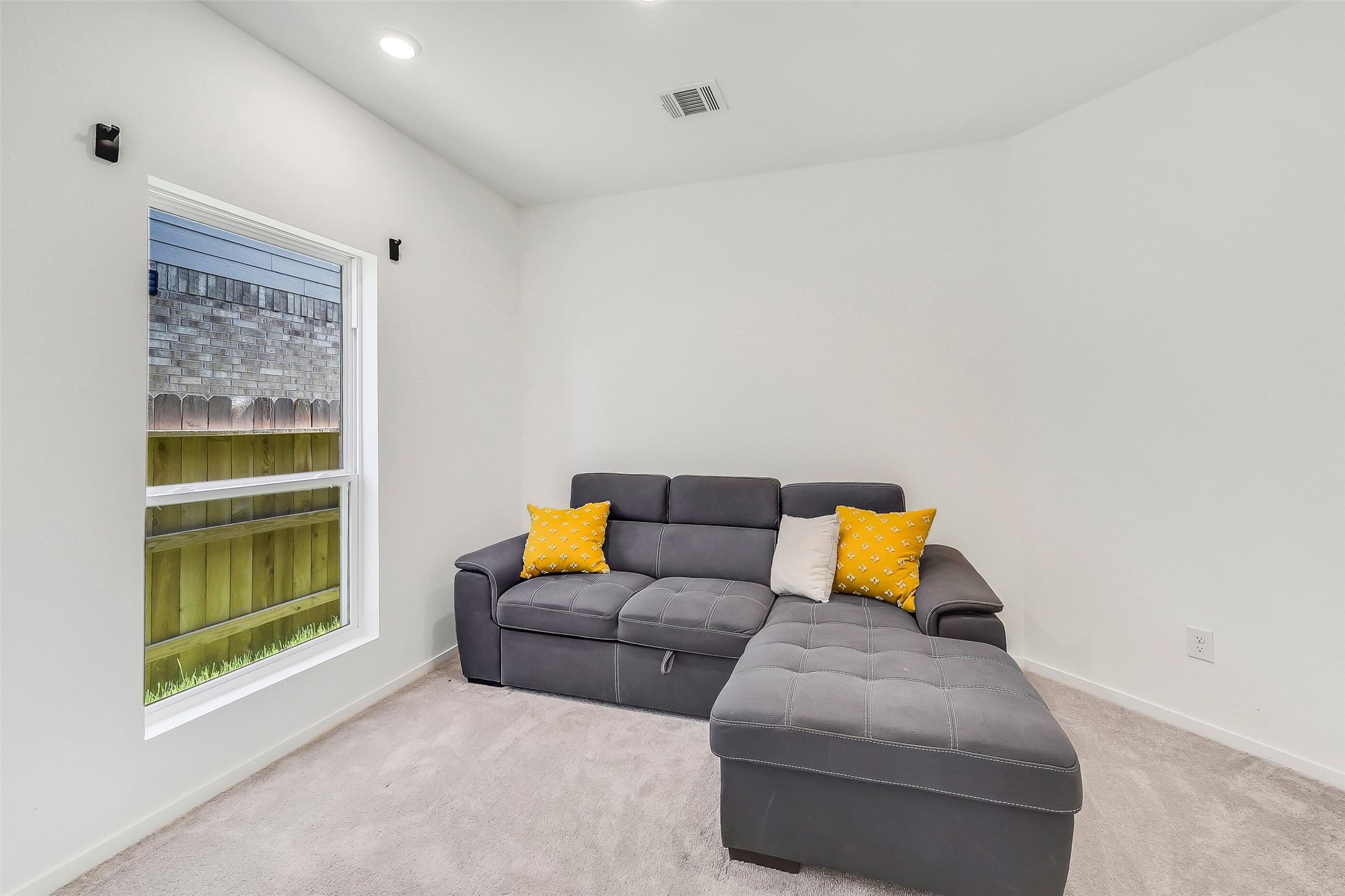 6402 Golden Seaton Drive Property Photo 17