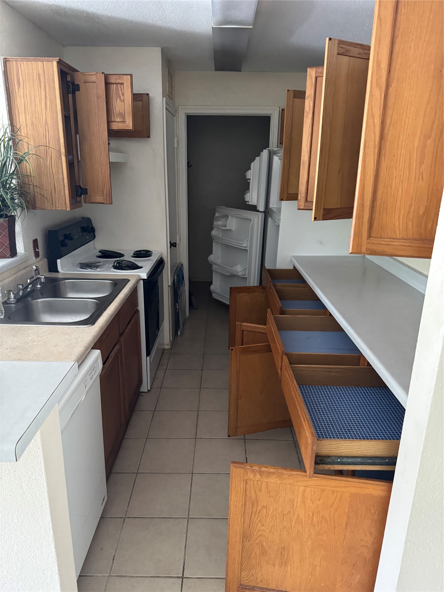 10821 Braes Bend Drive Property Photo 12