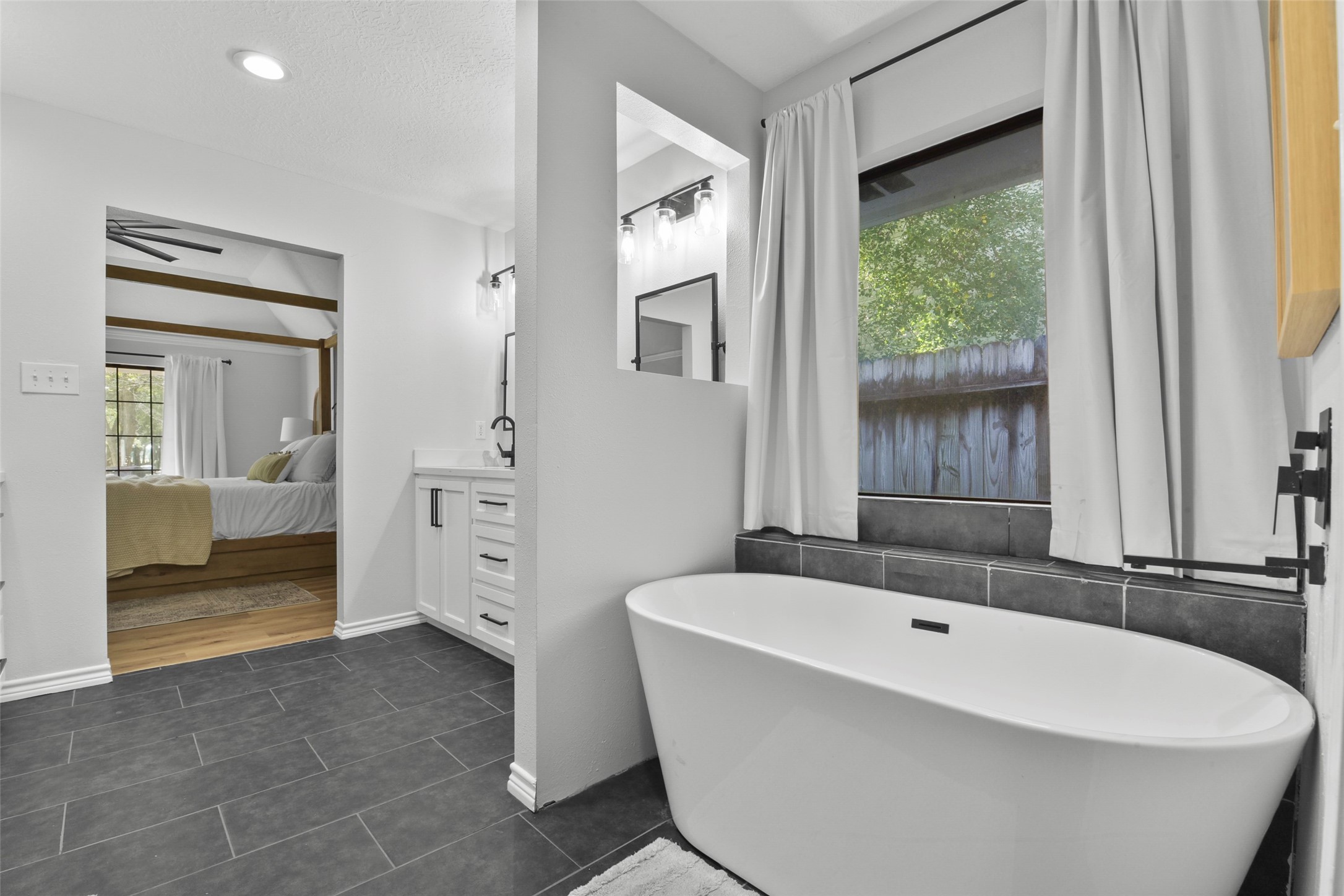 223 Oetken W Property Photo 29