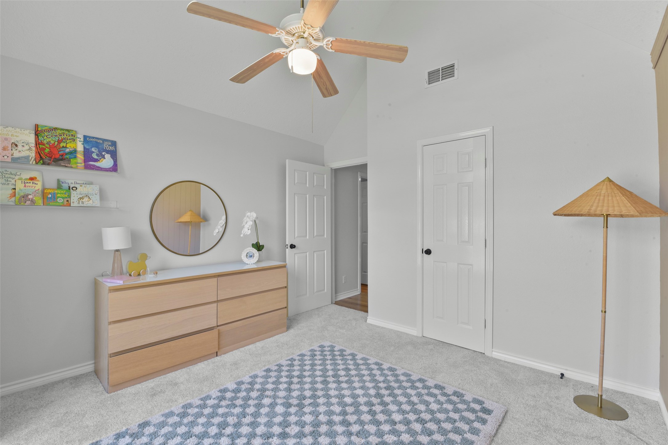 223 Oetken W Property Photo 33
