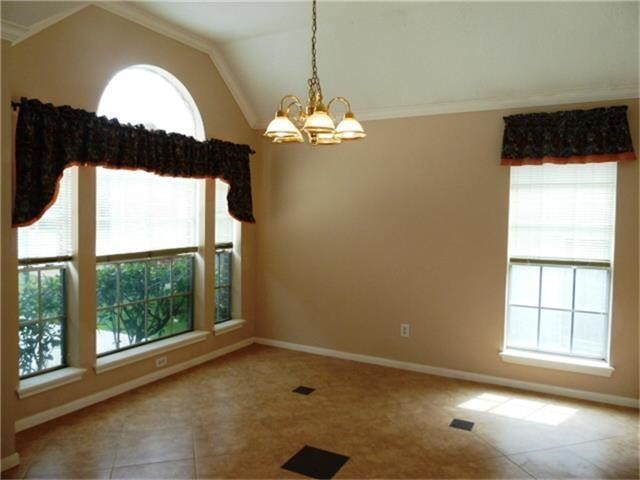 4542 Springfield Lakes Street Property Photo 6