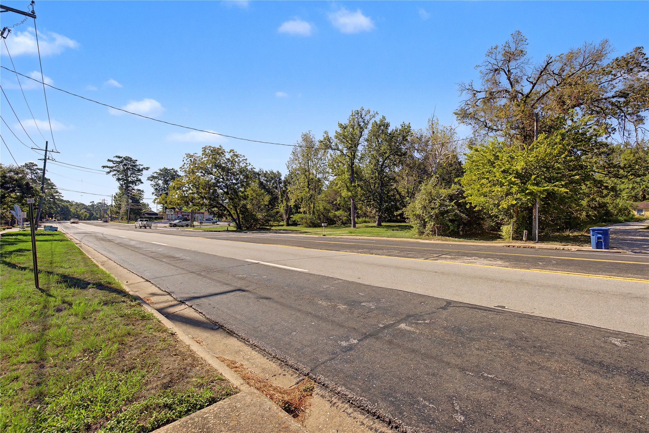 3010 Sam Houston Avenue Property Photo 7