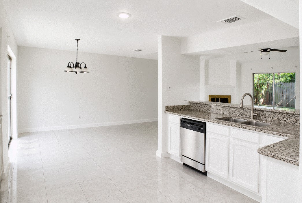 11118 High Star Drive Property Photo 7