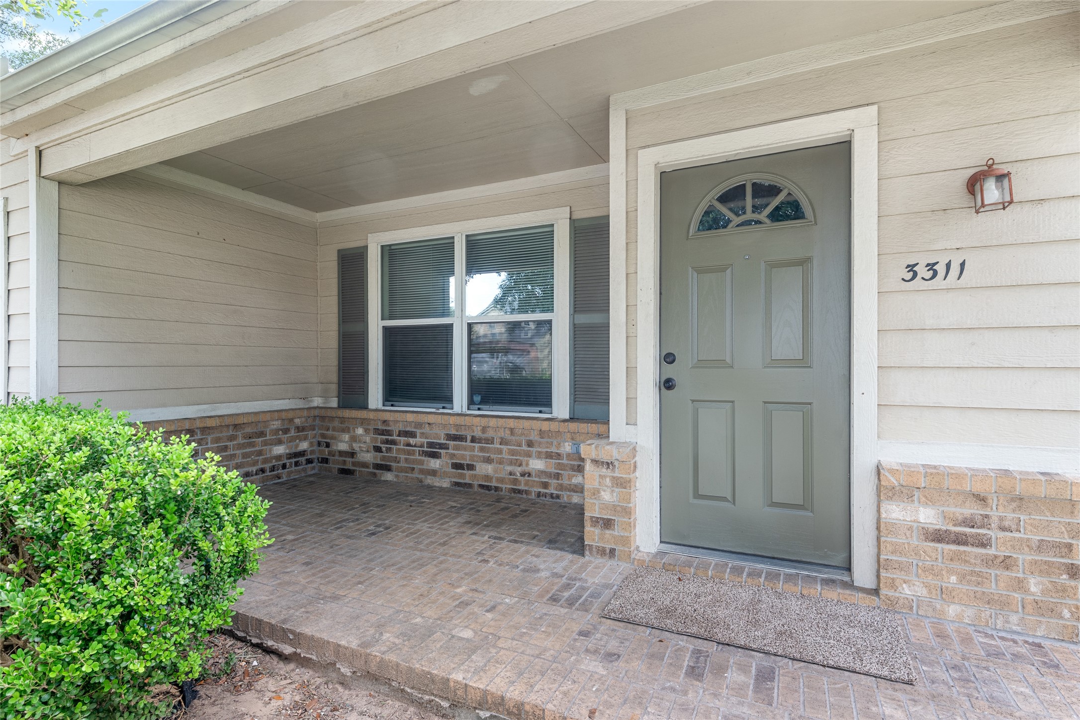 3311 Jib Court Property Photo 2