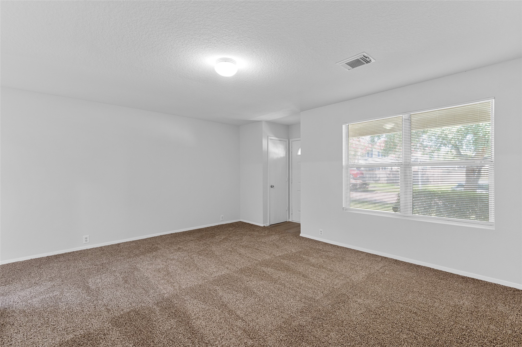 3311 Jib Court Property Photo 6