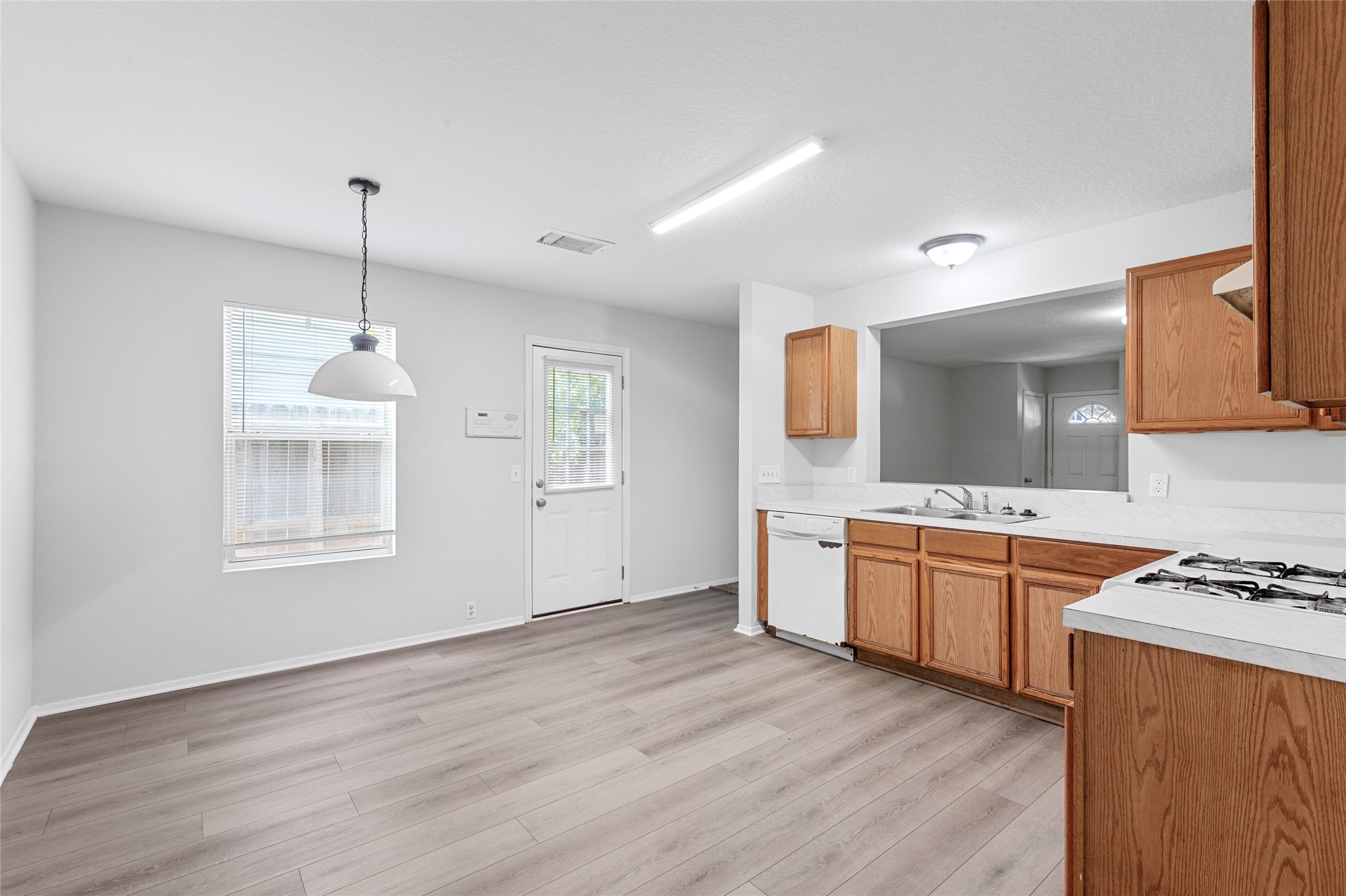 3311 Jib Court Property Photo 9