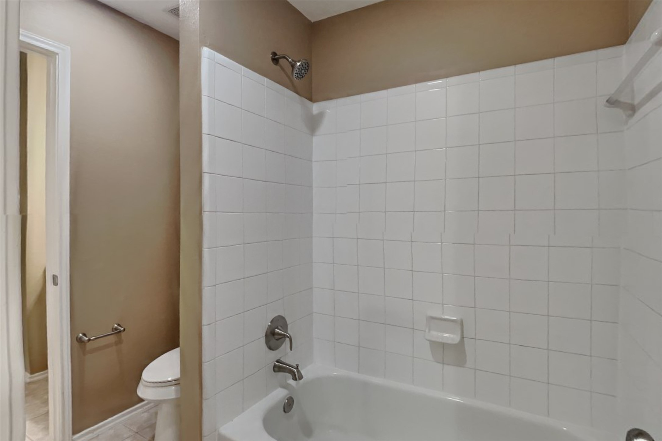 16442 Redbud Berry Lane Property Photo 10
