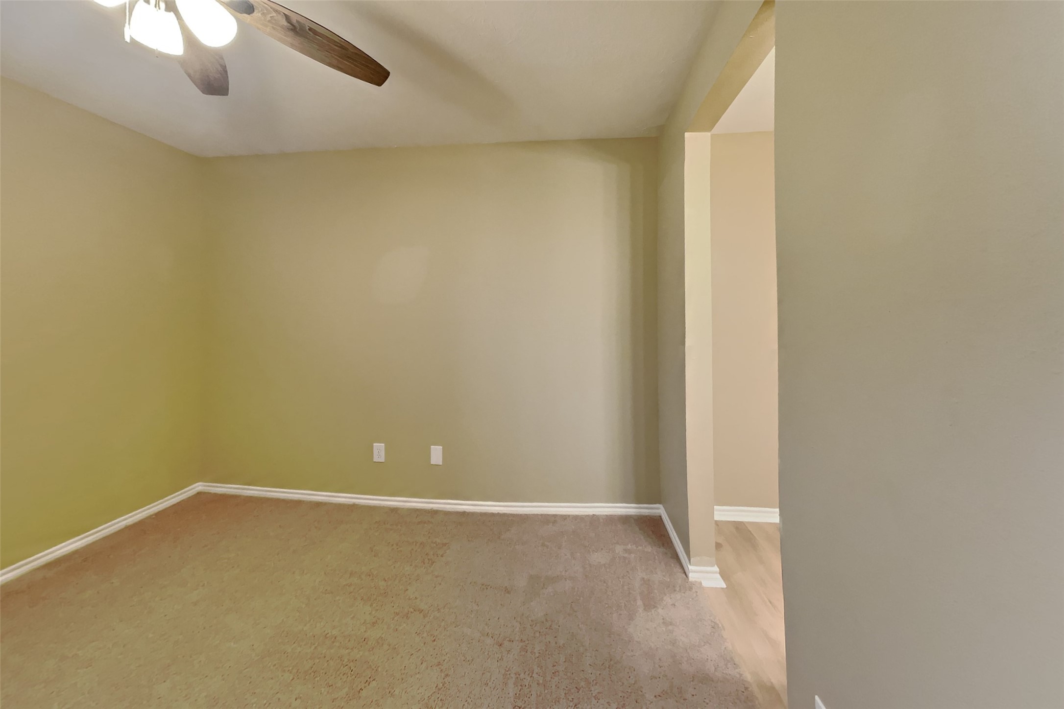 16442 Redbud Berry Lane Property Photo 12