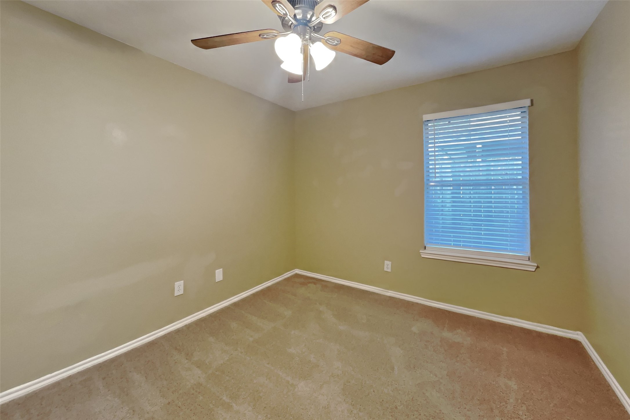 16442 Redbud Berry Lane Property Photo 16