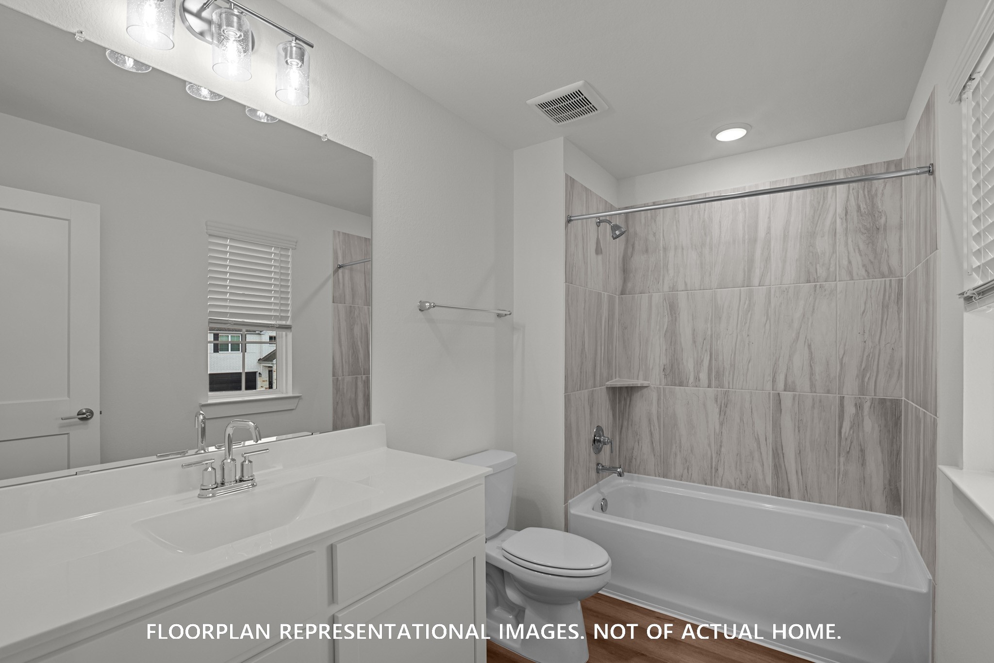 467 6th Street Property Photo 12