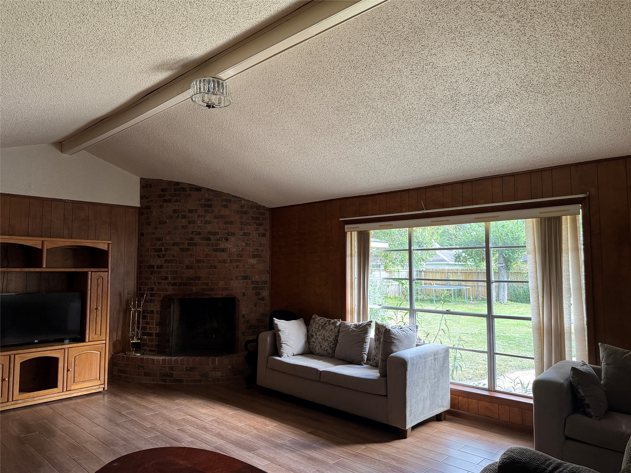 1801 Mulberry Drive Property Photo 8
