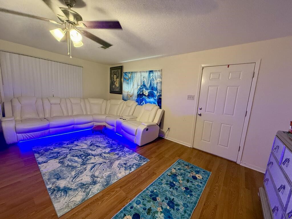 104 Zube Property Photo 13