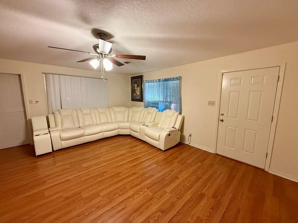 104 Zube Property Photo 15