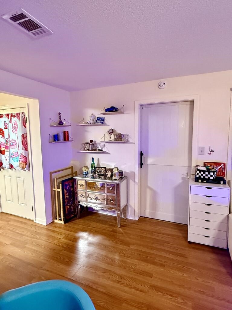 104 Zube Property Photo 17