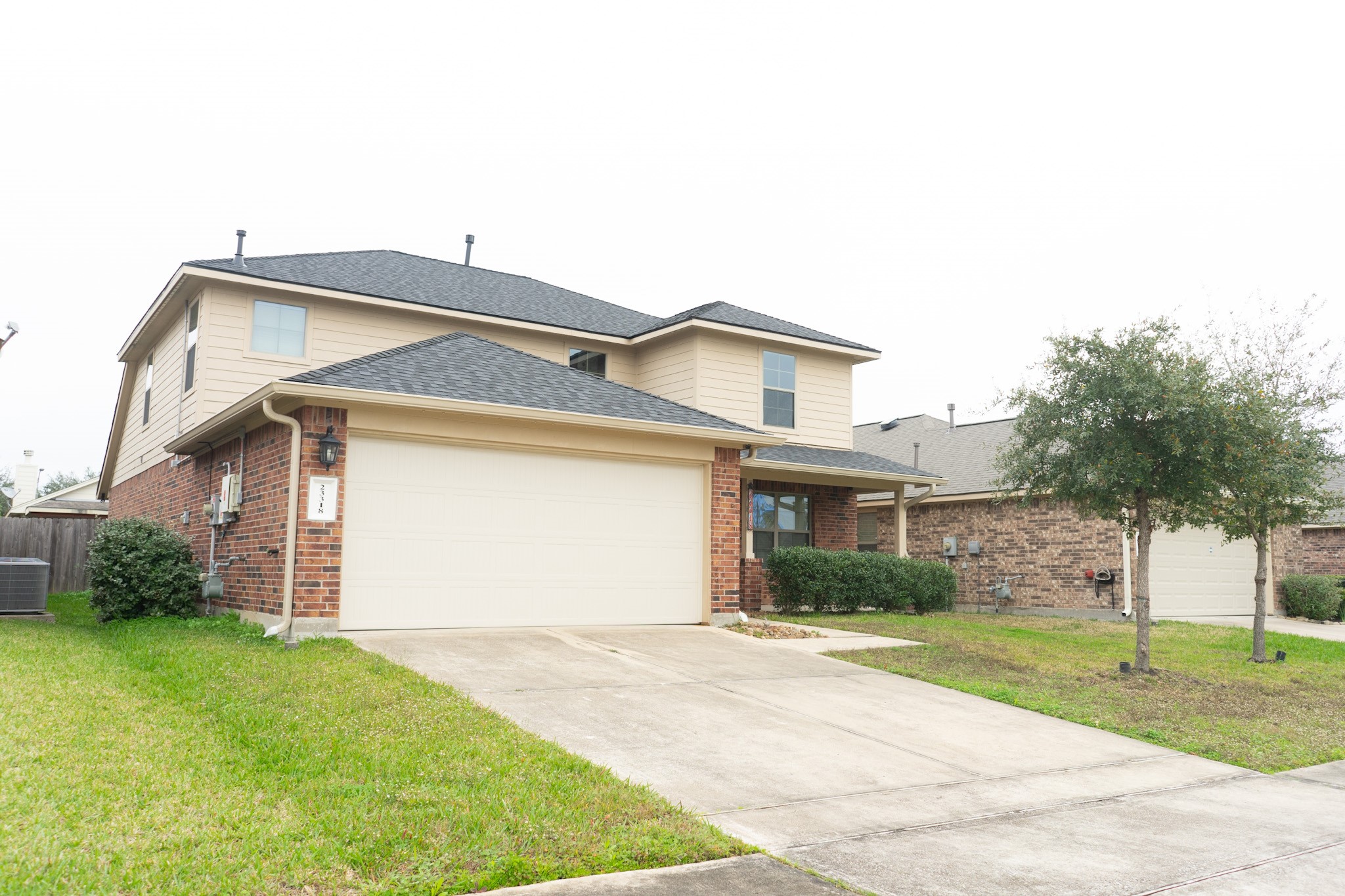 23318 Sawmill Pass Property Photo 1
