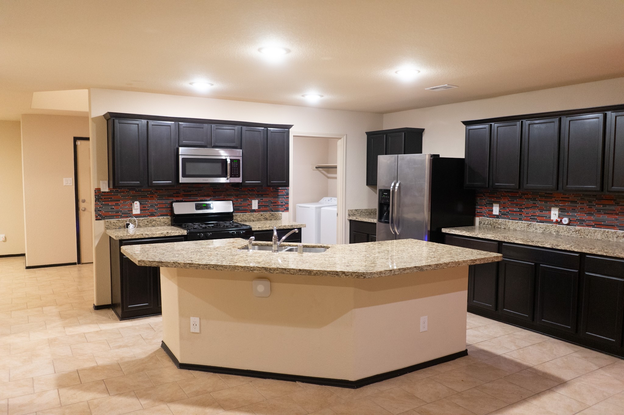 23318 Sawmill Pass Property Photo 6