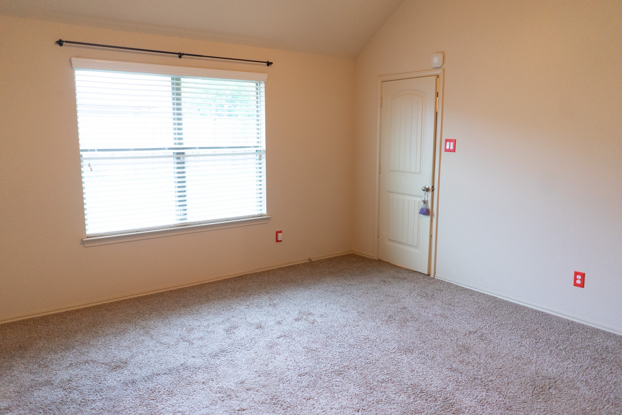 23318 Sawmill Pass Property Photo 28