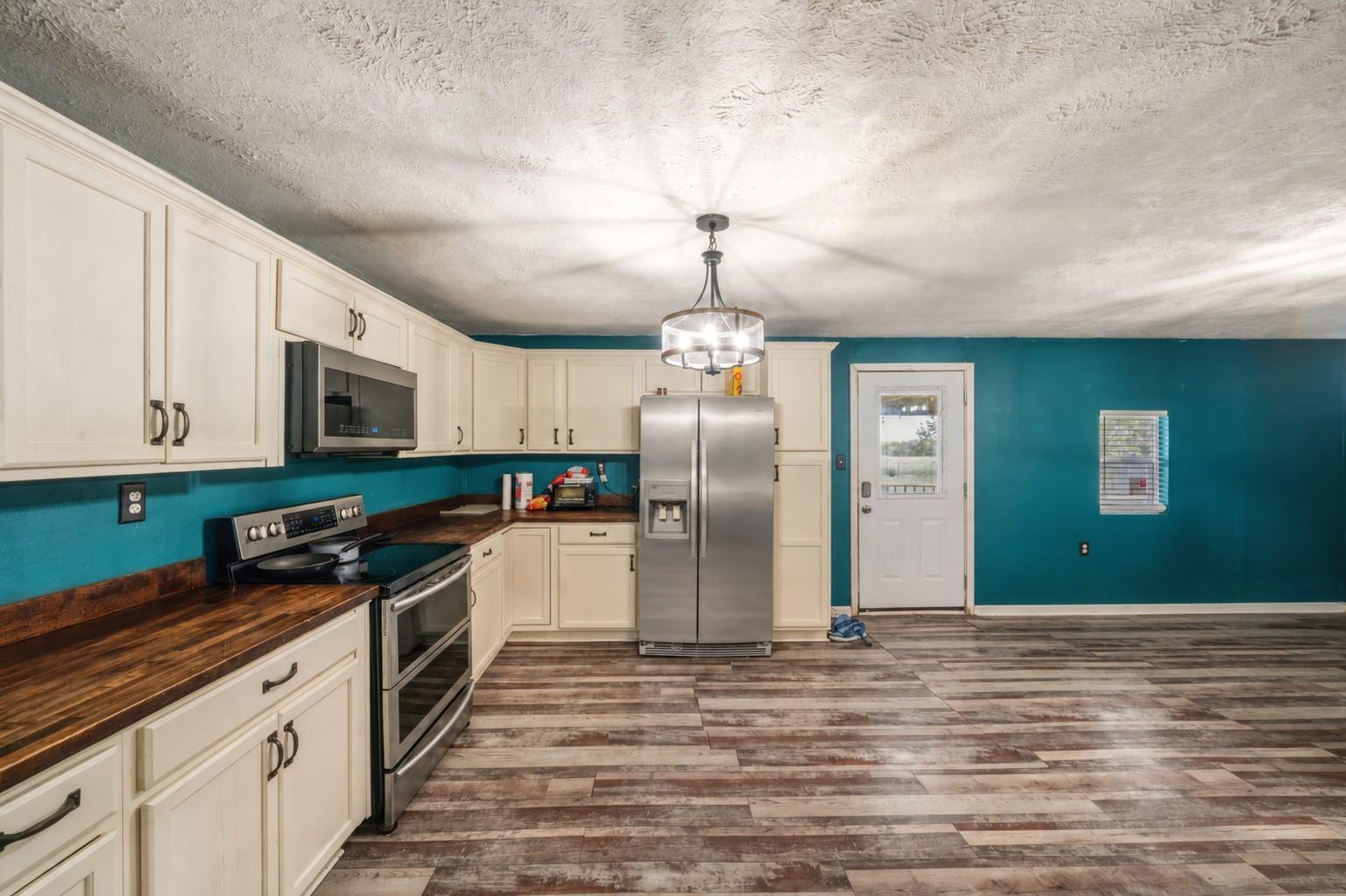 5925 County Road 249, Caldwell Tx 77836 Property Photo 8