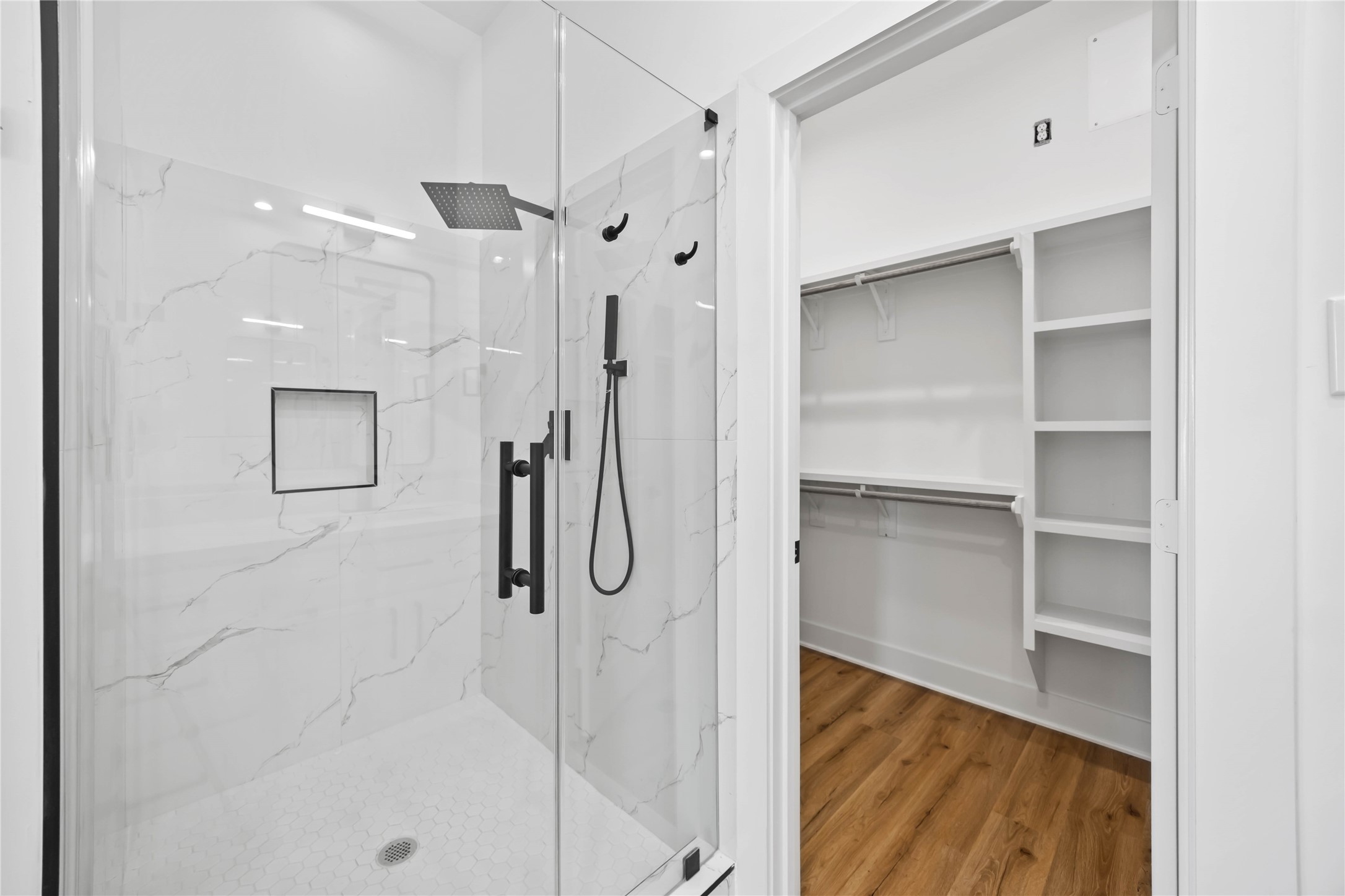7719 Orebo Street Property Photo 10