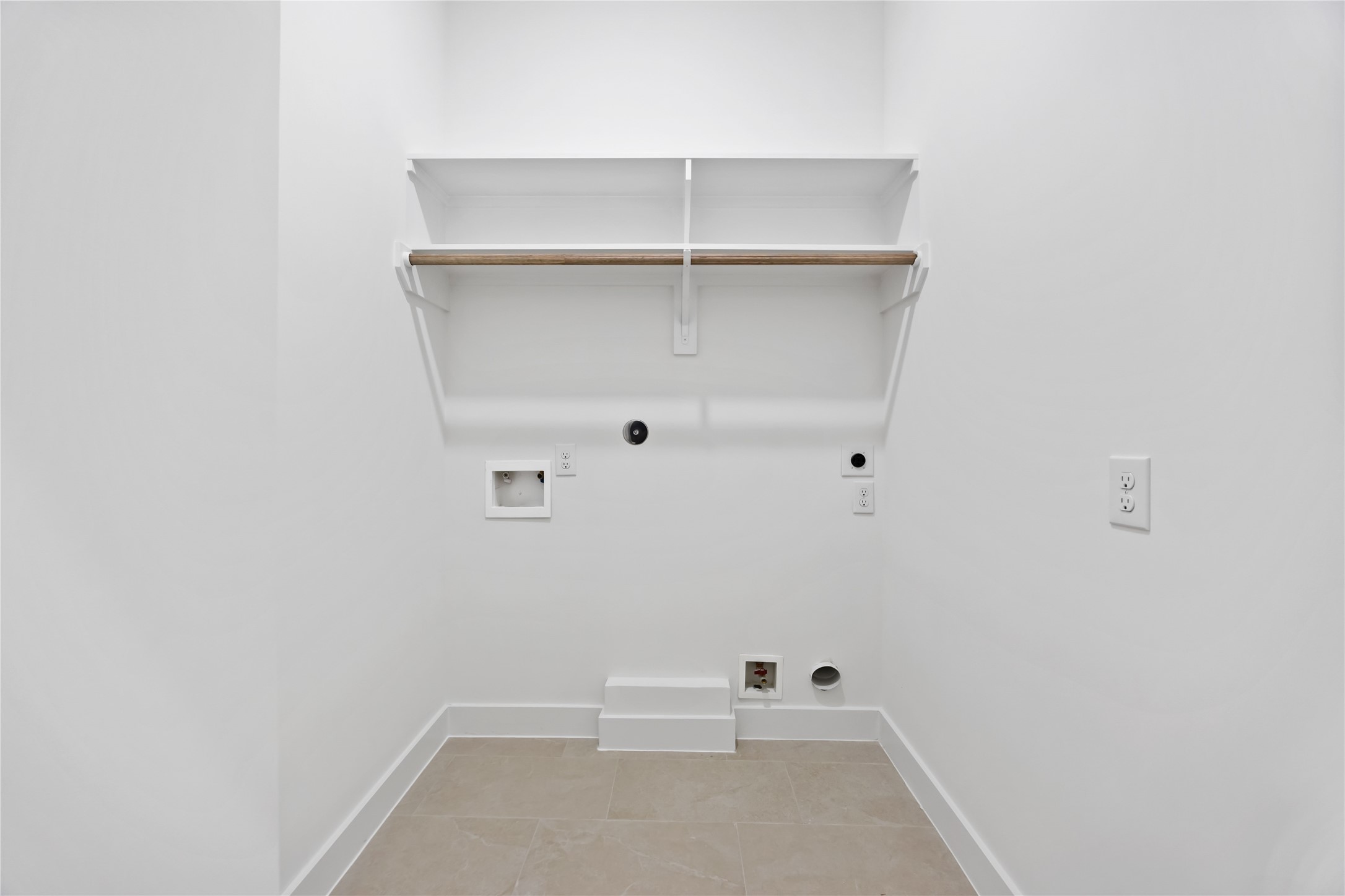 7719 Orebo Street Property Photo 26